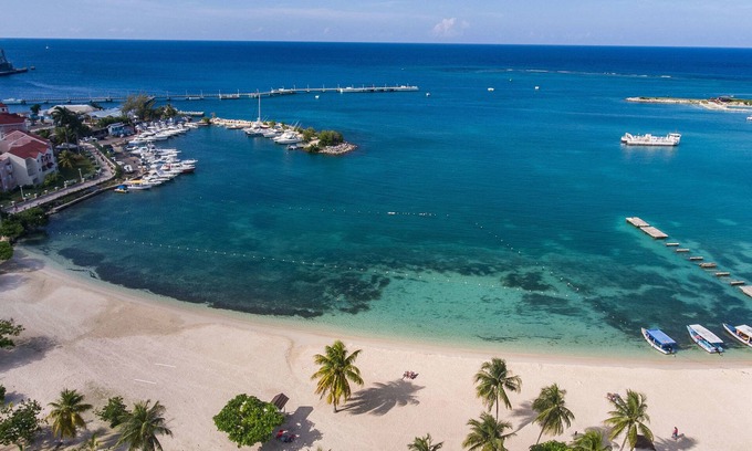Ocho Rios Hotel | Sunkissed Suites at Sandcastles