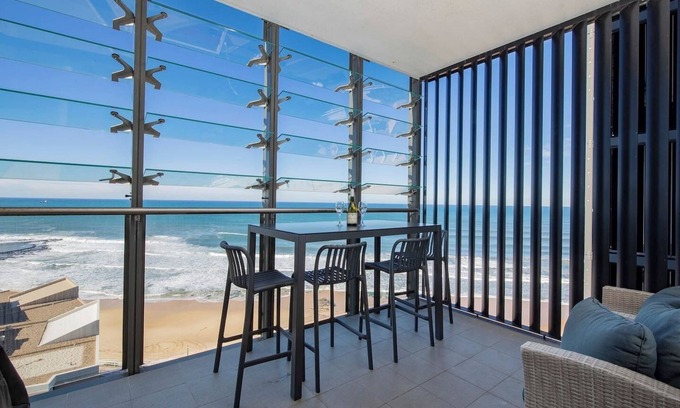 Newcastle Apartamento | Sunkissed Surf Sanctuary on Newcastle Beach