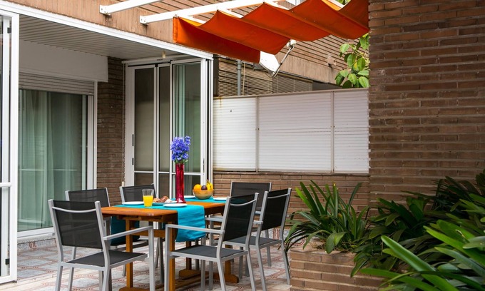 Dreta de l'Eixample Apartamento | Oasis barcelonés de 80 m² iluminado por el sol y con una amplia terraza de 52 m².