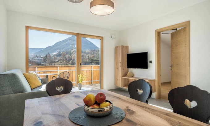 Lana Apartamento | "Sunnig - Apartamento Abendsonne" con vistas a la montaña, balcón y Wi-Fi
