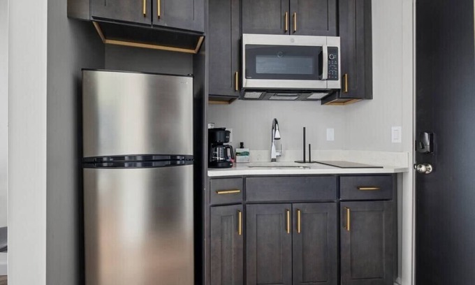 Middletown Apartamento | Sunny and Chic Studio in the Heart of Middletown