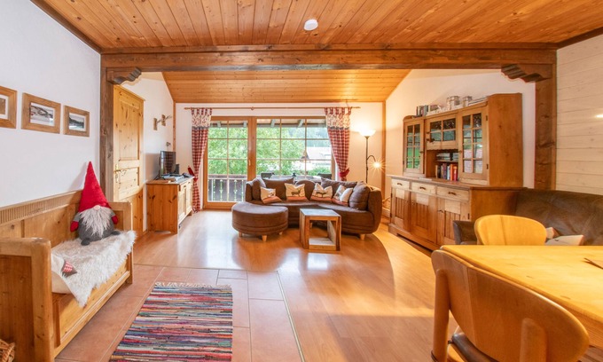 Missen Apartamento | Soleado apartamento de dos niveles a 6 personas
