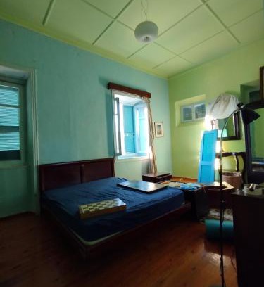 Kinosargous Apartamento | Sunny apartment next to the Acropolis