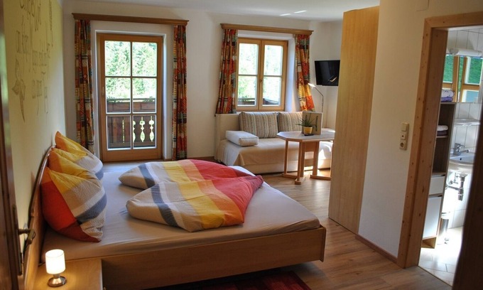 Lunz am See Apartamento | Sunny apartment with balcony and beautiful view