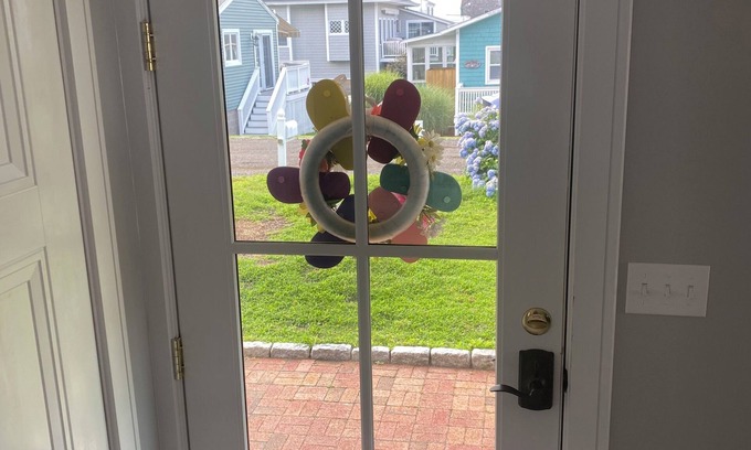 Clinton Casa | Sunny, Beach Days - Enjoy the beach just steps away in Clinton, Connecticut