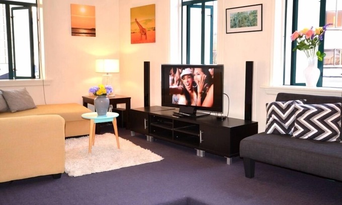 Te Aro Apartamento | Sunny Central Large CBD Apartment (v13)