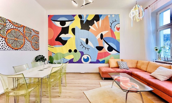 Karlovy Vary Apartamento | Sunny City View - Modern living