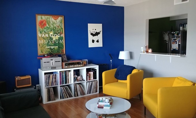 North Shoal Creek Condominio | Sunny Condo in North Central Austin