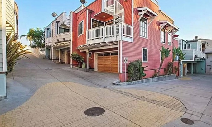 Avila Beach Condominio | Sunny condo with Beautiful View in Avila Beach