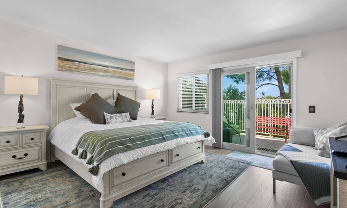 Valle Lindo Casa | Sunny Cul-de-Sac Retreat! Spacious 1st Floor Master, Flexible Lease #41910