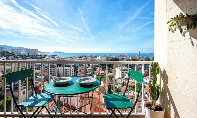 Endoume Apartamento | Sunny flat with sea view