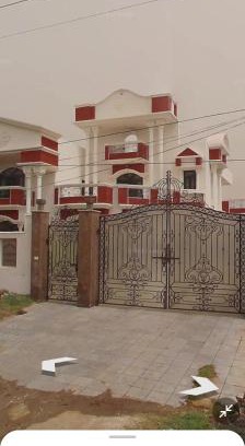 Faridabad Apartamento | Sunny home