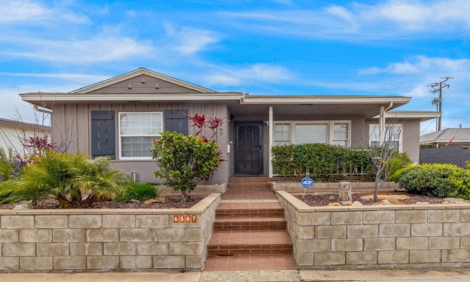 Allied Gardens Casa | Sunny home near eateries and shops with private pool, updated kitchen, patio