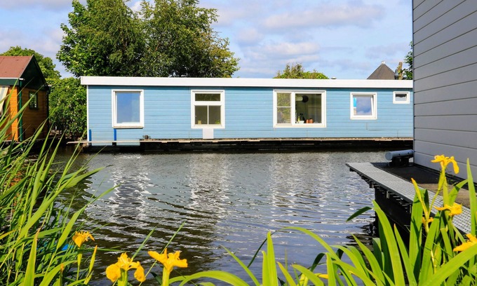 Het Kalf Alquiler De Eote | ★ casa flotante única cerca de Amsterdam y molinos de viento!★
