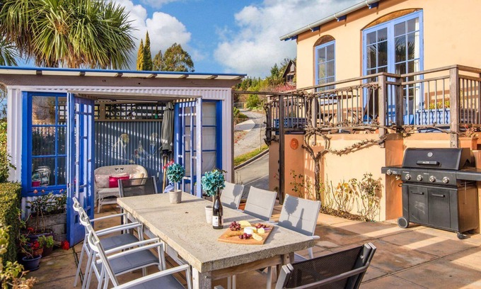 Kelvin Heights Casa | Villa Sunny Lakeview