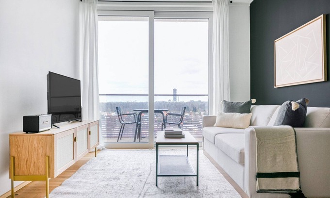 Erdberg Apartamento | Sunny Landstraße 1BR w/ Pool & Roof Lounge, near Metro U3, by Blueground