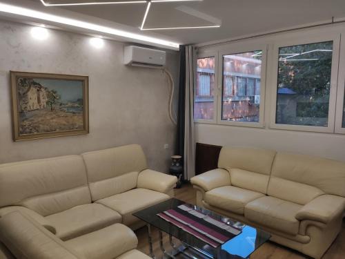Banovo brdo Apartamento | Sunny parkside retreat