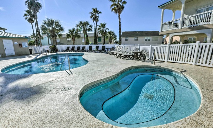West Panama City Beach Casa | Sunny PCB Home w/ Balcony: Steps to the Beach!