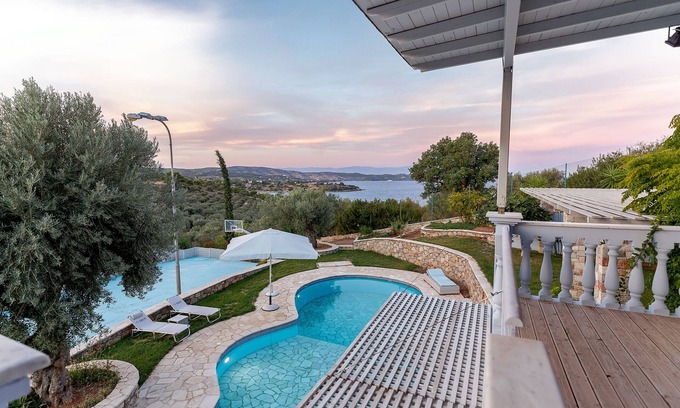 Kilada Casa | Sunny Place Resort