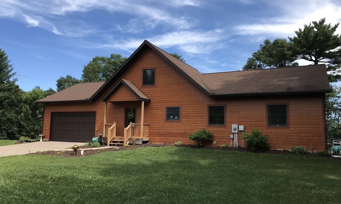 Chetek Casa | Sunny's Landing 3,000 SF Home en Prairie Lake