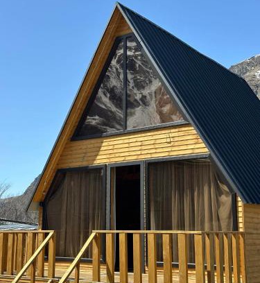 Gergeti Cabina | Sunny side cottage