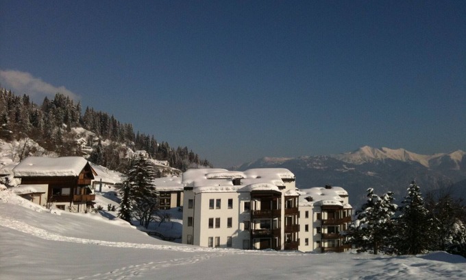 Flims Apartamento | cuarto apartamento de 5 piezas luminoso y espacioso, 3 dormitorios, 2 baños, capacidad para 6 personas