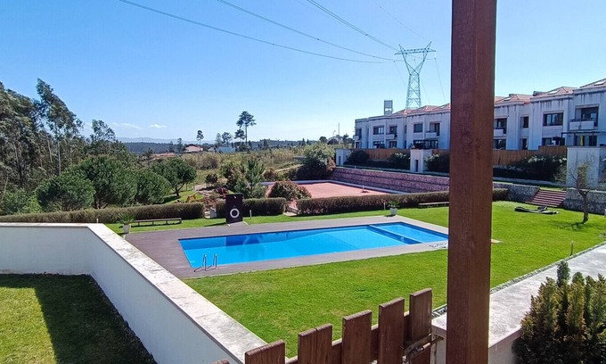Leiria Condominio | Sunny Spacious Condo w/ Private Garden+pool Fully Equipped and Surnished