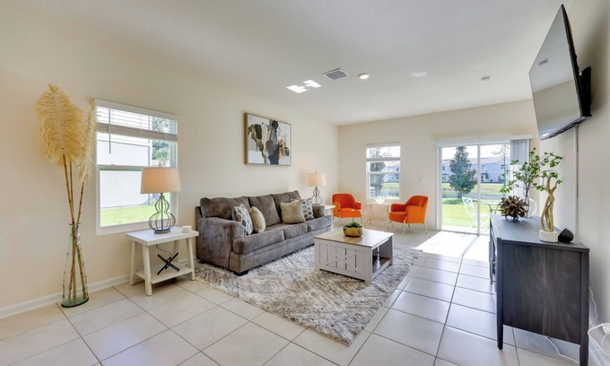 St. Augustine Casa | Sunny St Augustine Getaway w/ Patio & Pool Access