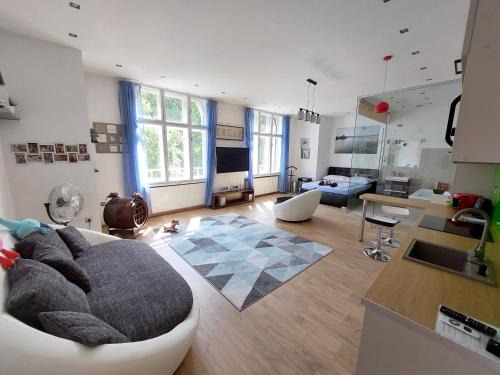 Budavar Apartamento | Sunny Studio at the Castle