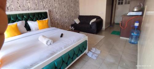 Runda Apartamento | Sunny studio chic comfort near UN