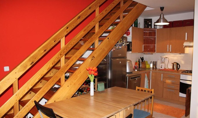 Prague 14 Apartamento | Sunny Two-story Apartment Kyje