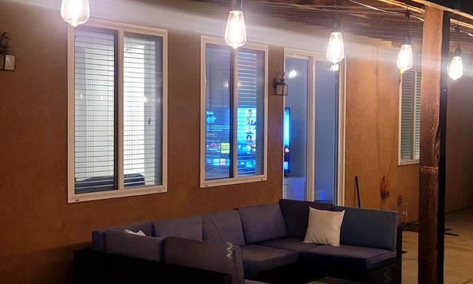 Roosevelt Apartamento | Sunnyside Door Room 2