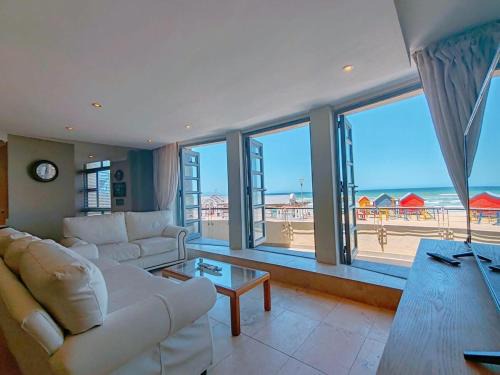 Muizenberg Casa | Sunrise Deck Empire Apartment