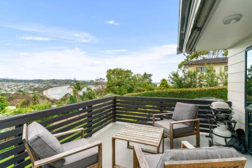 Snells Beach Casa | Sunrise Point - Snells Beach Holiday Home