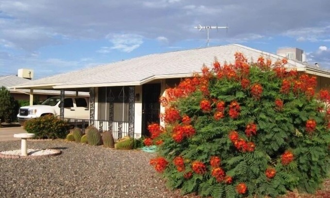 Sun City Casa | Escapada SUNseekers (2BR / 1BA para 2-4 personas)