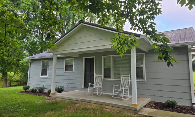 Cookeville Casa | Sunset AcresnNewly renovated 2 bedroom and 1 bath in Cookeville,TN