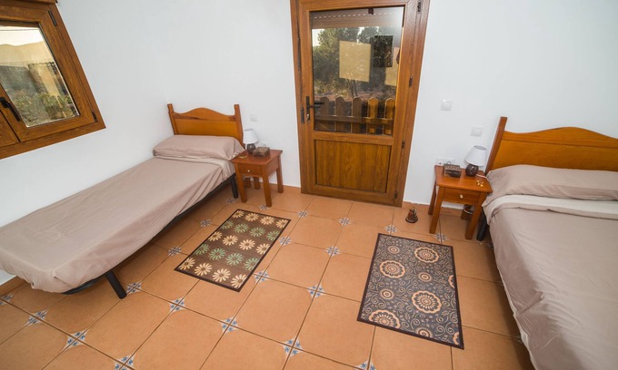 La Ampuyenta Casa | casa rural Sunset Ampuyenta