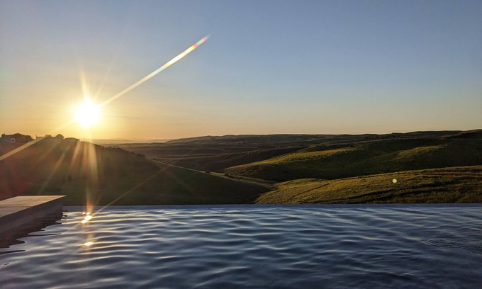San Miguel Casa | Sunset at Nirvana-Infinity Pool, Tuscan Hill Views and Incredible Sunsets!