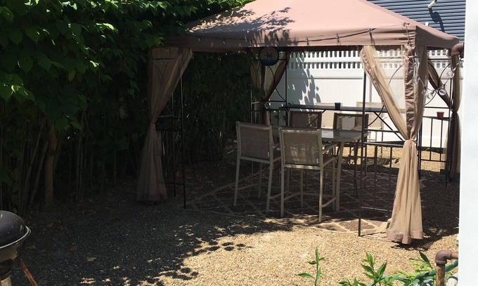 Irving Cabaña | Sunset Bay 2 Cottages 2Bd y 1Bd Cerca de la playa Mismo lote 1 precio para ambos