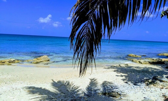 Estate William Cabaña | Sunset Beach Oceanfront Cottage