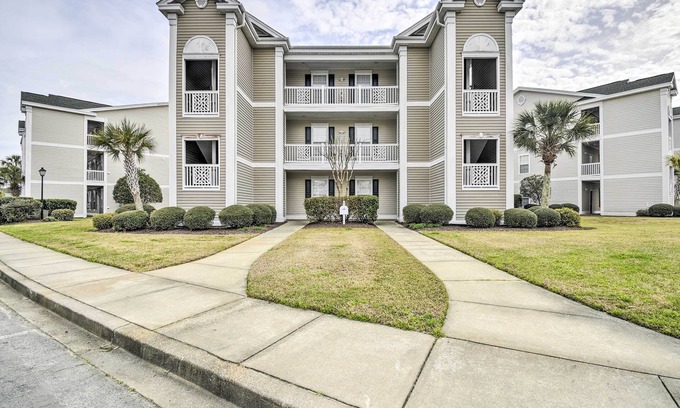 Sunset Beach Condominio | Sunset Beach Resort Condo in Golf Community!
