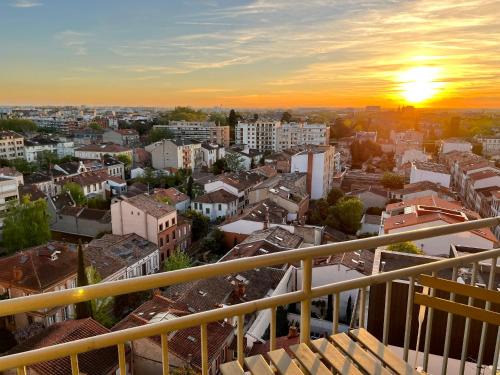 Le Busca Apartamento | Sunset Duplex - Grand-Rond, Jardin des plantes, centre-ville, 2 BDRs 60m2, AC, Netflix - T3 60m2 avec clim