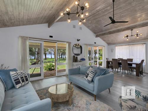 Chain Valley Bay Casa | Sunset Escape