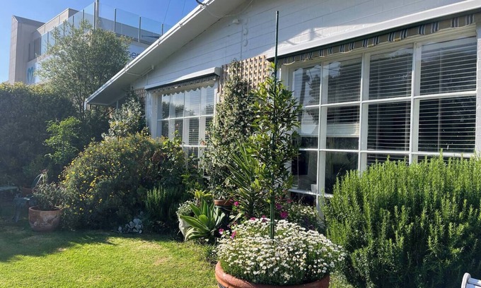 Frankston Apartamento | Sunset Garden Hideaway by the Beach
