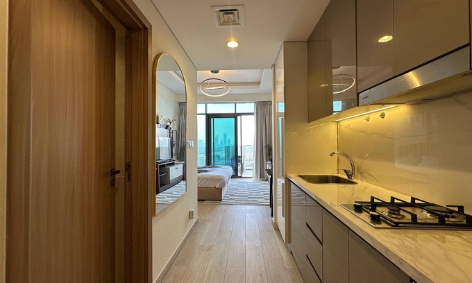 Jadaf Apartamento | Sunset Haven - Chic Creek Studio