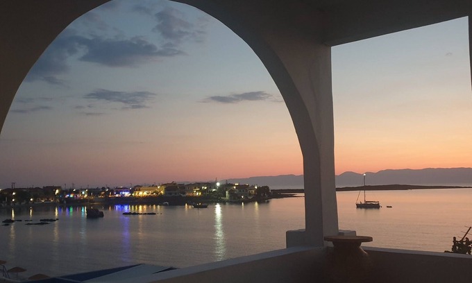 Archangelos Casa | Sunset Holiday House