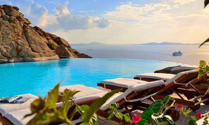 Agios Stefanos Villa | Magnificent Villa Karam with private pool