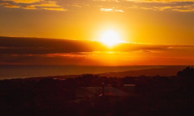 Cape Schanck Casa | Sunset Ocean Vistas in the heart of wine, golf, beach and national parks!