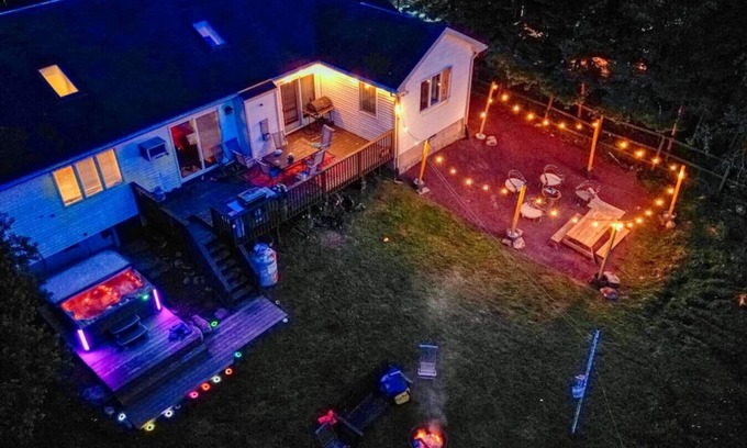 Pocono Summit Casa | Sunset Paradise! Lakefront!+hot-tub & a lot more !