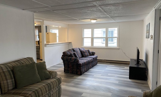 Sauble Beach Apartamento | Sunset Paradise - Next to the beach with an amazing view!